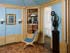 Tr&egrave;s belle architecture pour une chambre d&rsquo;amis. Le plafond &agrave; pans coup&eacute;s constitue l&rsquo;&eacute;l&eacute;ment majeur de cette pi&egrave;ce.